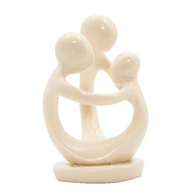 Estatua de Familia de 3 Personas Blanco (9 cm)