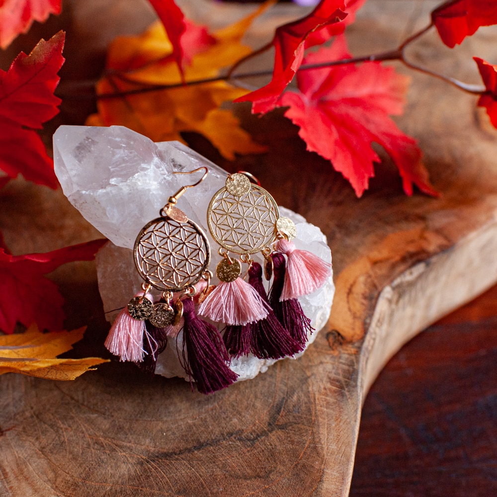 pendientes con borlas flor de la vida