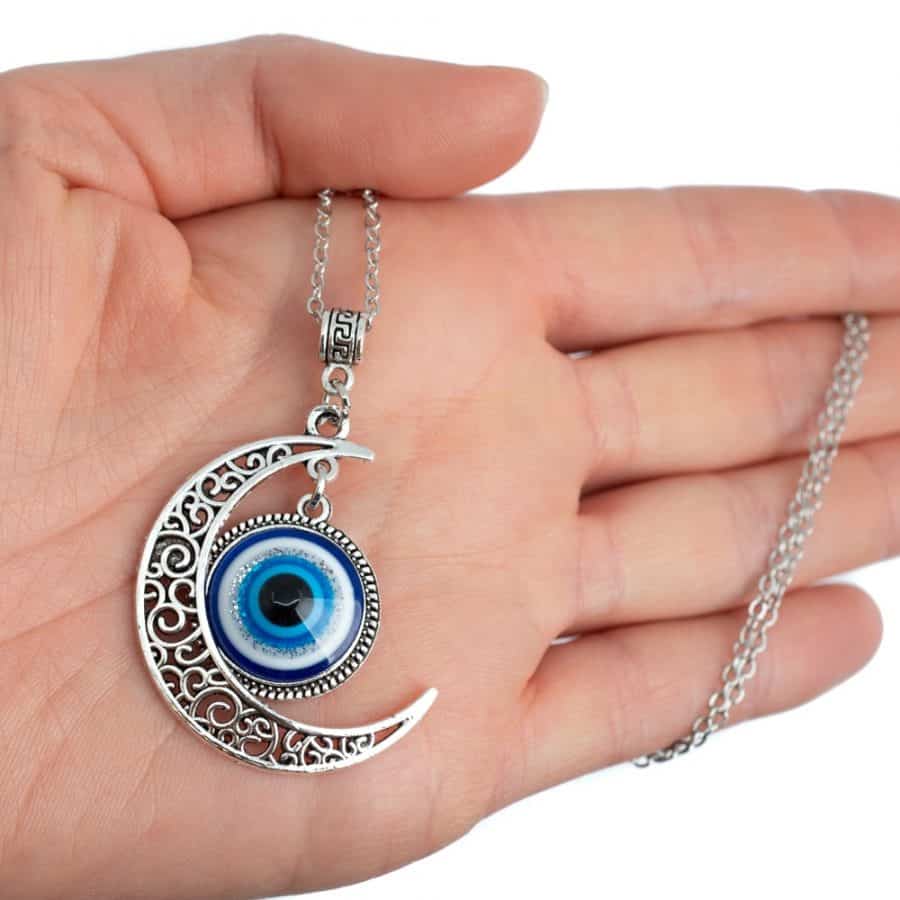 colgante media luna mal de ojo